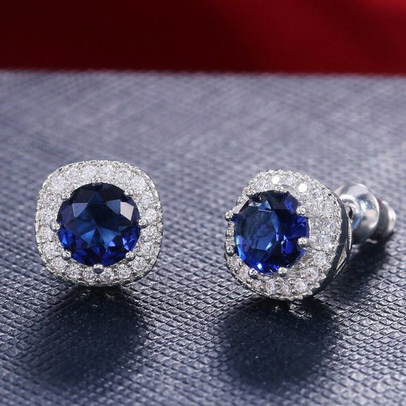 New 925 Silver Blue Sapphire Stud Earrings - Picture 1 of 3